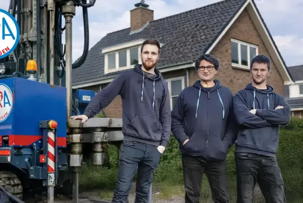 Grondboringen voor aardwarmte door ervaren boormeesters. Betrouwbare bodembronnen, hoog rendement en één totaaloplossing.